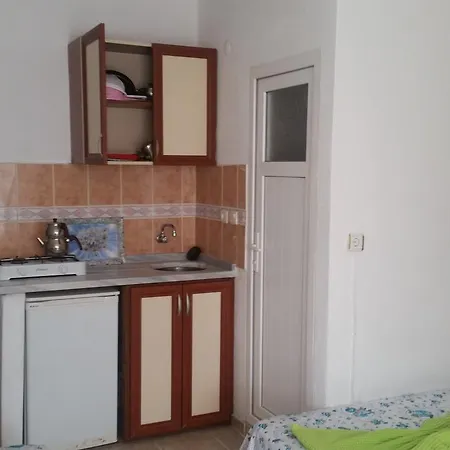 Avsa Berivan Motel