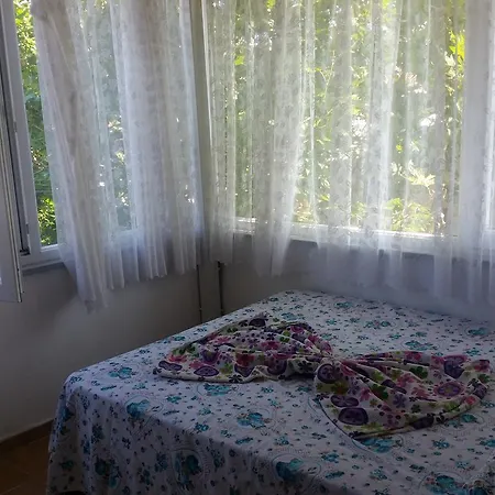 Motel Avsa Berivan *